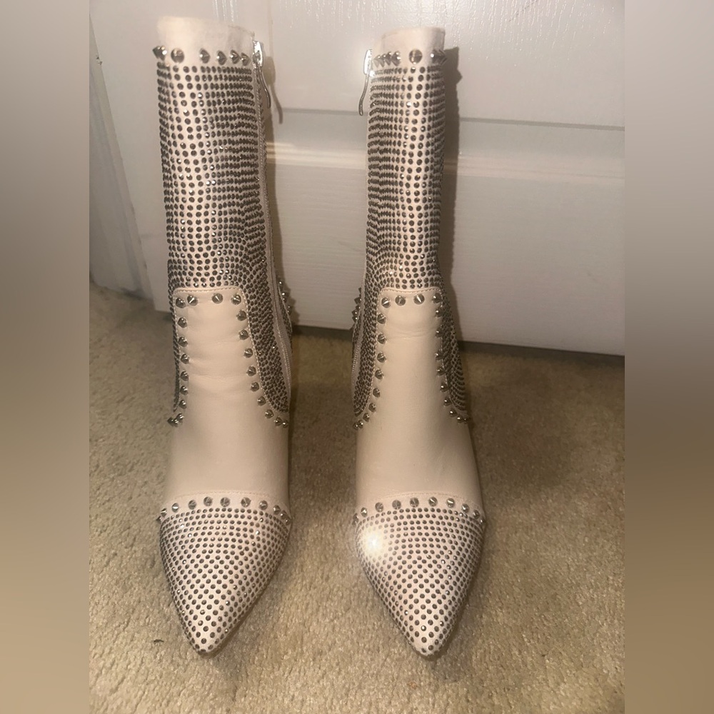 NEW AZALEA WANG RHINESTONE BOOTS size 9 - Picture 9 of 10